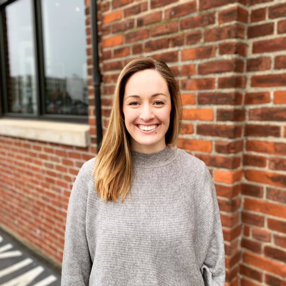 Meet your Posher, Julia